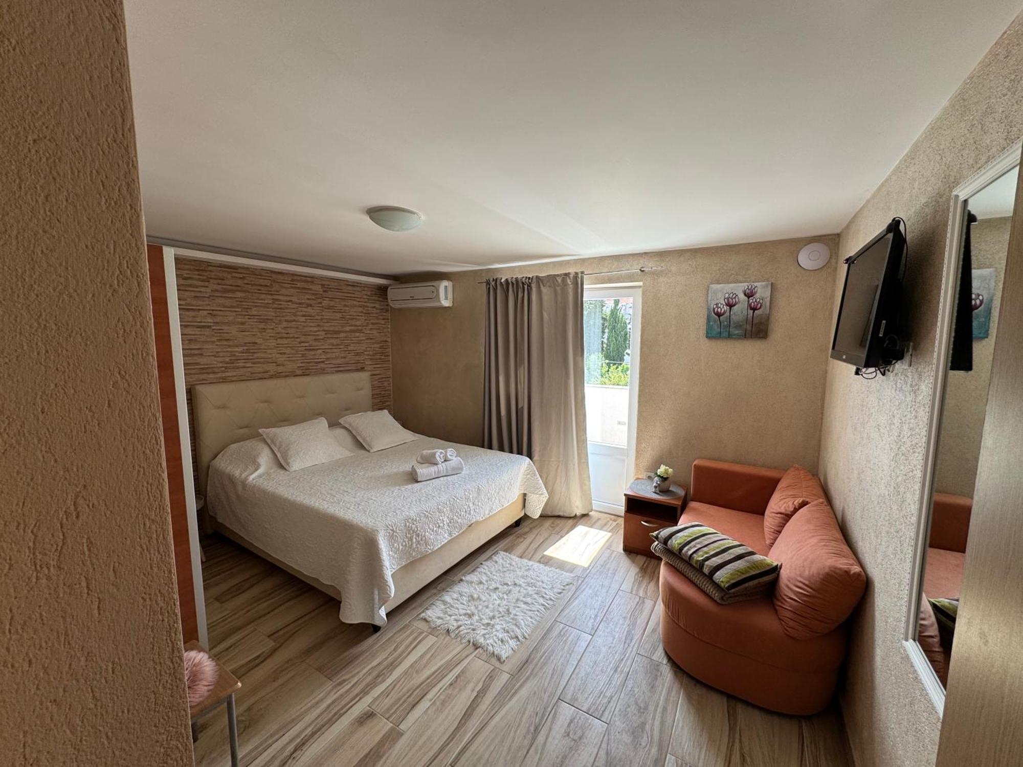 Apartments Luxury Oasis Makarska Exterior foto