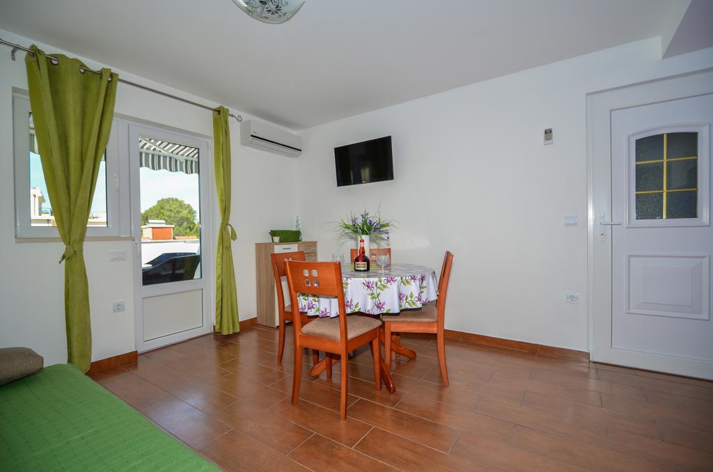 Apartments Luxury Oasis Makarska Exterior foto